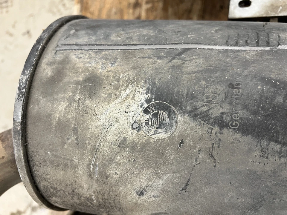 Silenciador BMW E39 M5 usado OEM 2000-2003 - Juego de 2 (izquierdo y derecho) Foto 2 de 4