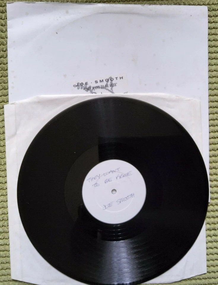 Joe Smooth They Want To Be Free 12" house white label Vinyl record  Promo - Image 2 of 4