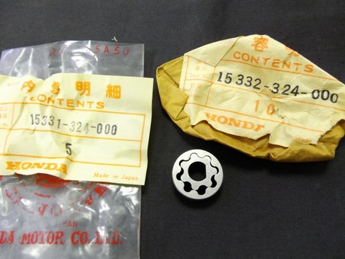 Honda CB100 CL100 CB125 SL100 SL125 XL100 TL125 Oil Pump Rotor Set NOS 15332-324 - Picture 3 of 4