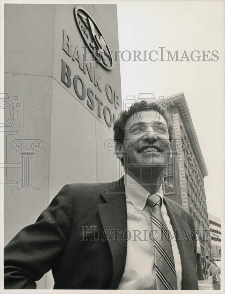 1987 Press Photo John Heaps, President of Bank of Boston sra23204