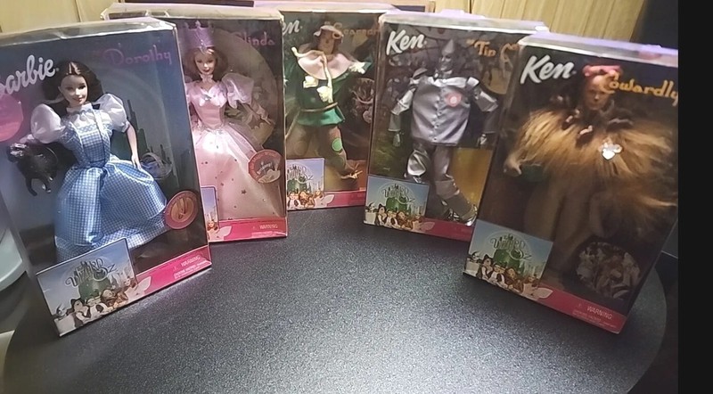 Wizard of Oz Complete Set of 5 - 1999 Barbie Ken Doll Collection. Rare FIND**
