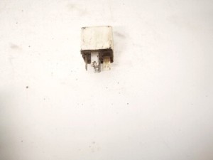 Opel Vectra 2004 Relay module 24438885, Genuine #1633900-70