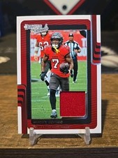 2025 Bucky Irving Panini Donruss Threads Memorabilia Card Tampa Bay Buccaneers 