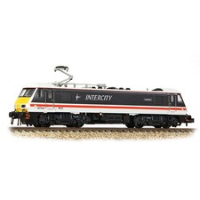 Farish 371-780 Class 90/0 90005 'Financial Times' BR InterCity Swallow, N Gauge