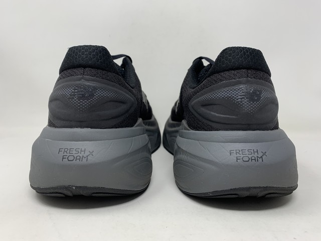 Men's New Balance Fresh Foam X More v6, Black/Castlerock/Black, 12