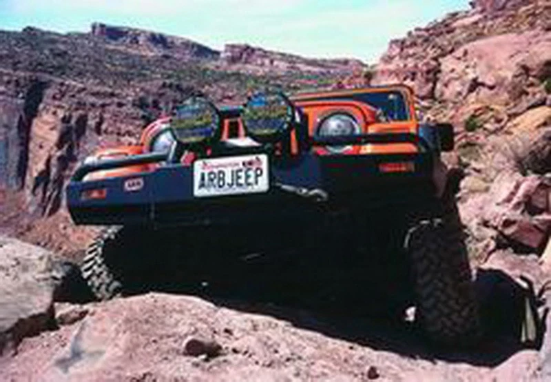 ARB 绞车套装 Srs Jeep Tj 牧马人 97-06 — 第 4/4 张图片
