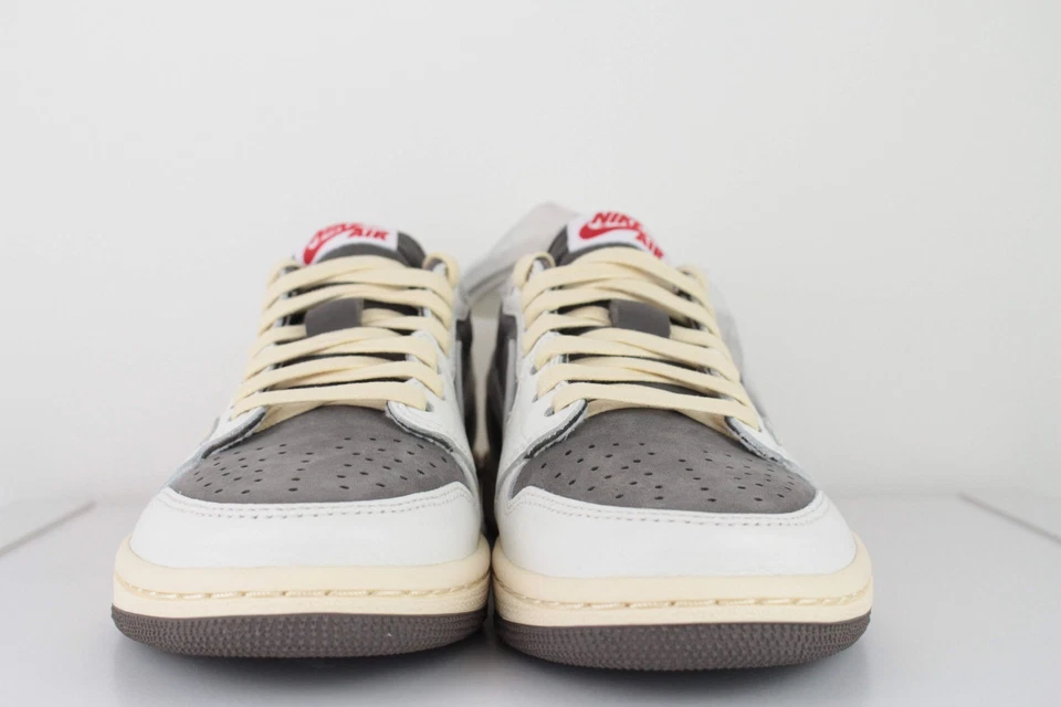 Travis Scott x Air Jordan 1 Retro Bajo OG Reverso Mocha Muestra talla 3.5 Foto 3 de 4