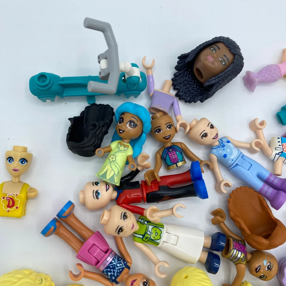 LEGO Friends Minifigures Build Your Own 45 pc Lot with Miss Piggy head - Image 4 of 4