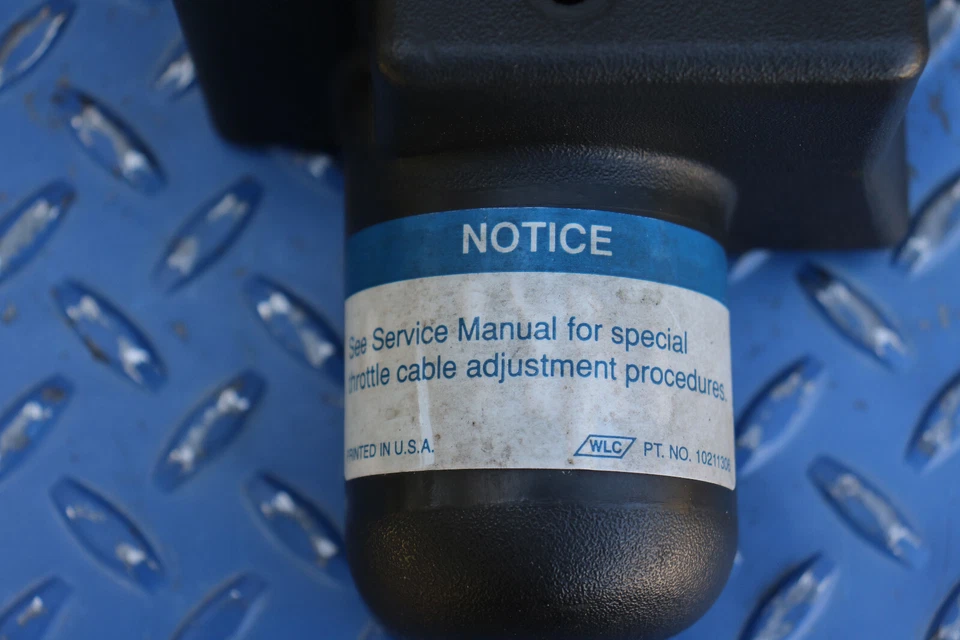 Panel de cubierta del módulo del motor Chevrolet Corvette C4 ASR 1992-1996 Foto 3 de 4