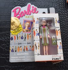 NEW VINTAGE 1995 BARBIE 4" KEYCHAIN POODLE PARADE TEEN AGE FASHION MODEL NRFB