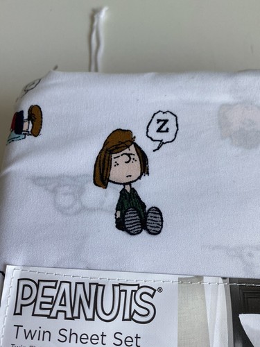 Peanuts Snoopy Woodstock Charlie Brown Linus Sally TWIN Size Soft Sheet Set NEW - Picture 7 of 12
