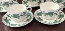 3 Vintage WEDGWOOD NAPOLEON IVY CUPS  SAUCERS In Excellent Condition