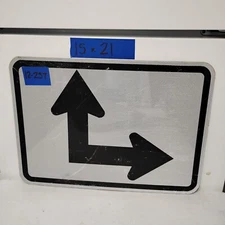 Street Traffic Road Sign 90 Degree Intersection Arrows 21"X 15"  12-256