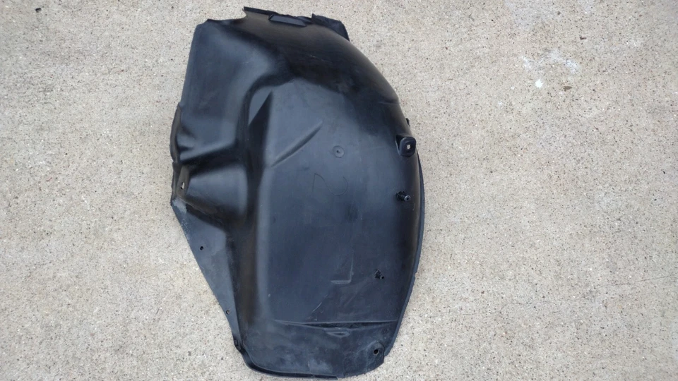 CUBIERTA CARCASA RUEDA TRASERA DERECHA BMW ESCUDO E46 SERIE 3 2 PUERTAS 8224994 00-06 Foto 3 de 4