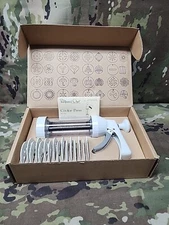 Pampered Chef Cookie Press Trigger Gun 1525 16 Designed Disks 