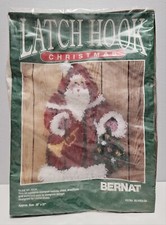BERNAT Latch Hook Kit Vintage 1992 Olde St. Nick 95-4989-00 Still Sealed