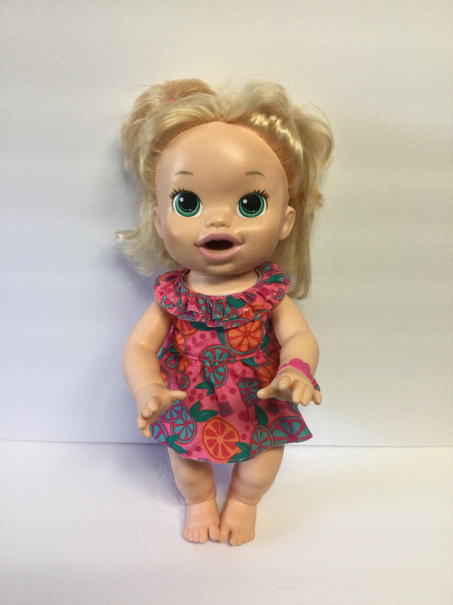 Hasbro Baby Alive Super Snacks Snackin`Sara Doll Tested Works