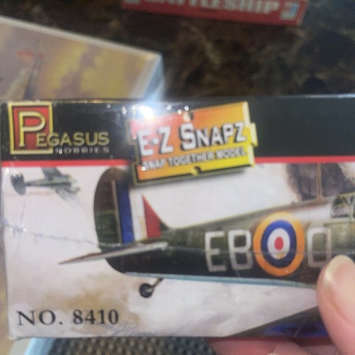 Pegasus 1/48 Snap Spitfire Mark I Plastic Model Kit 8410 PGH8410 SEALED - Picture 4 of 4