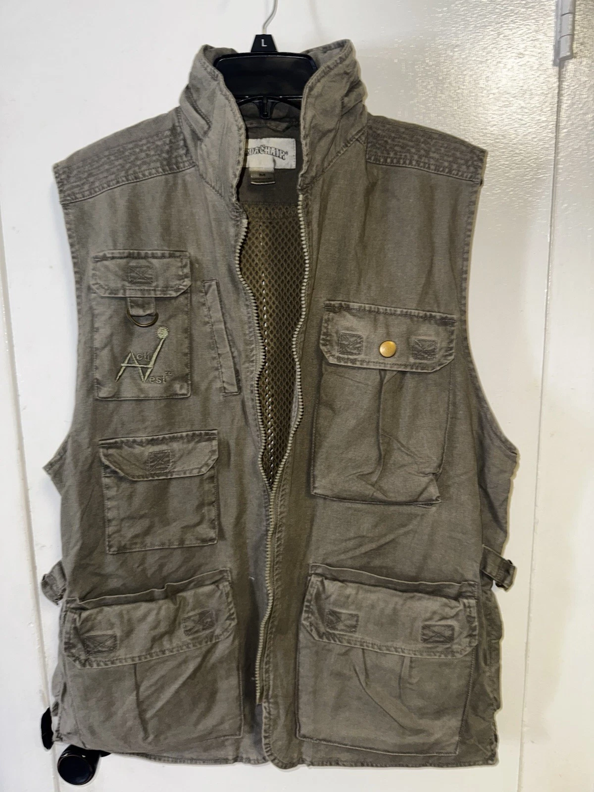 Vtg Acti Vest NadaChair Hunting Fishing Vest Size M Back Support Vented Green