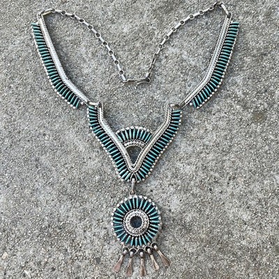 Navajo STERLINGSILBER/NADELSPITZE TÜRKIS HALSKETTE signiert JASON YAZZIE 80,4 g