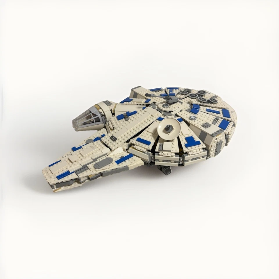 LEGO Star Wars 75212 Kessel Run Millennium Falcon, foto 2 de 5