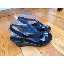 Skechers Women's Rumblers wedge sandals size 7 black