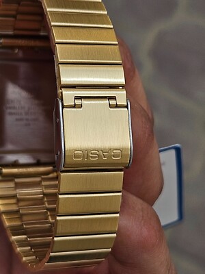 Casio A130WEG-9A Gold Digital Watch | Retro Illuminator | Original
