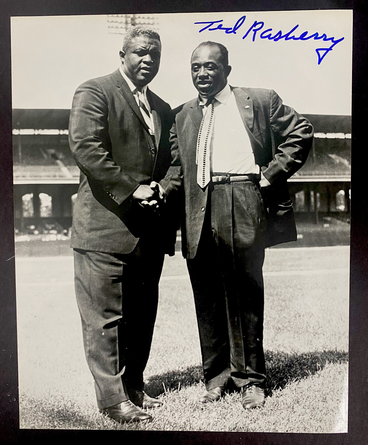 JACKIE ROBINSON 8X10 PHOTO KANSAS CITY MONARCHS BASEBALL PICTURE NEGRO LEAGUE