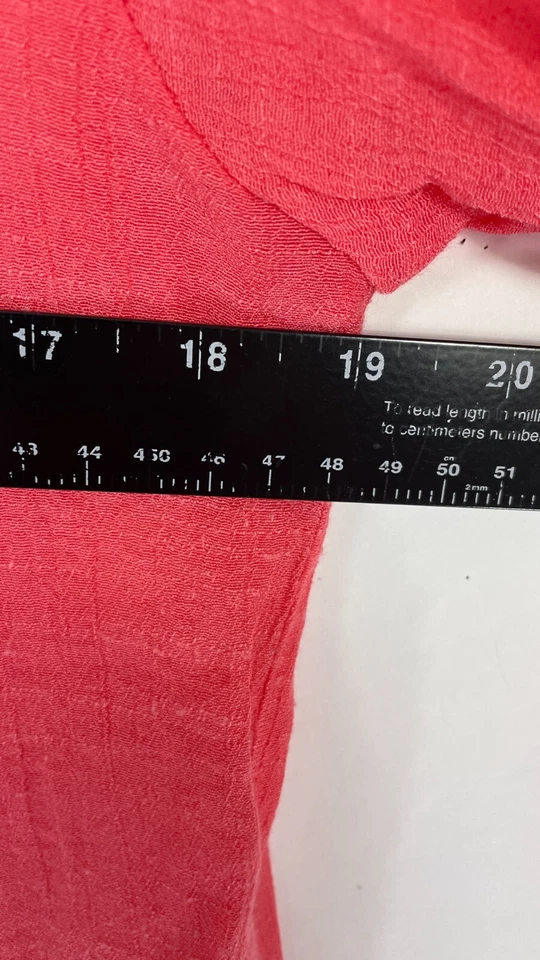 Blusa Spense para mujer cuello en V manga 3/4 detalle de encaje rosa talla mediana. Foto 3 de 4