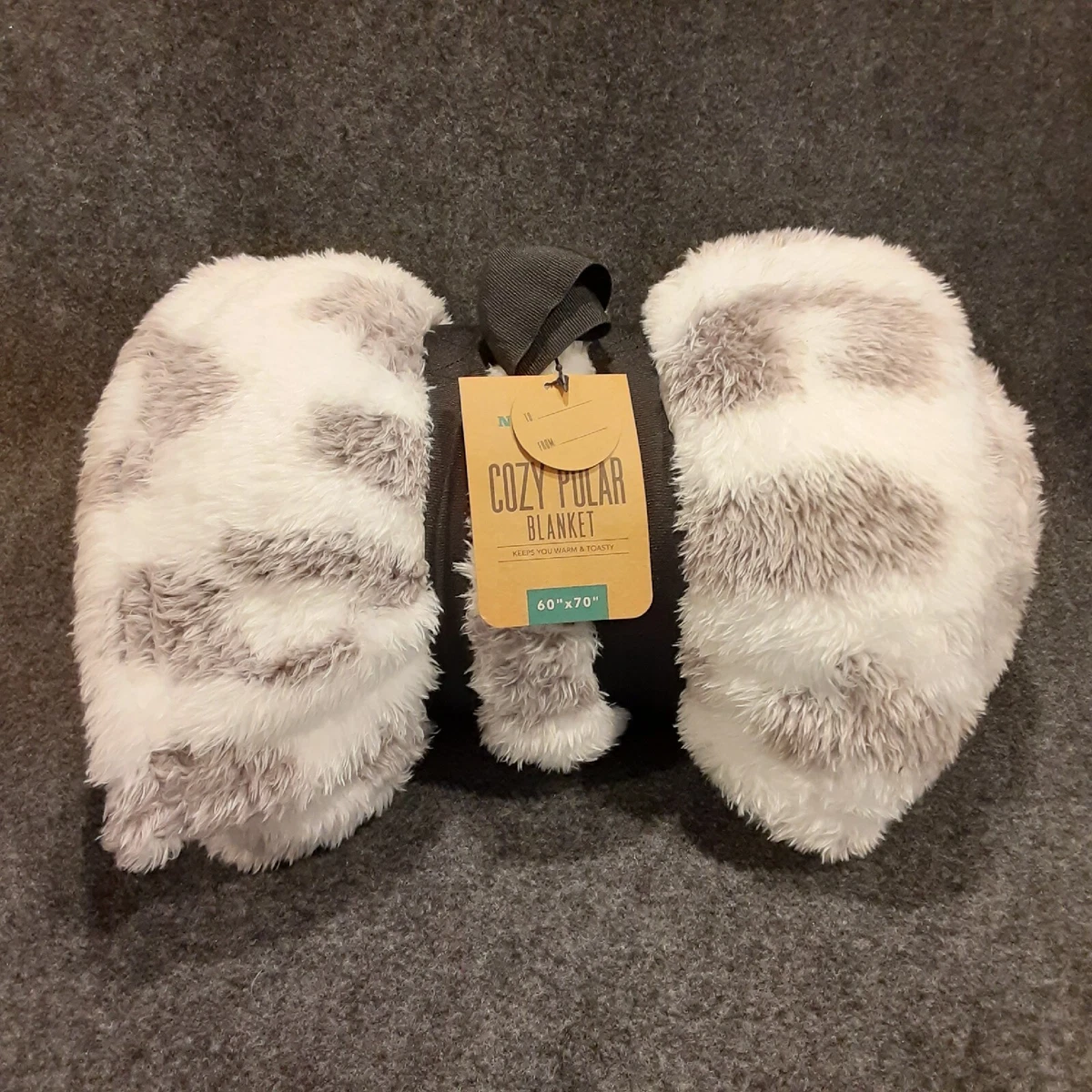 NORTHEAST OUTFITTERS Cozy Polar Blanket 60 x 70 White Gray Leopard