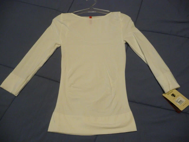 NUEVO CON ETIQUETAS Spanx On Top & In Control 978 Cuello de barco Manga 3/4 Formador Top NEGRO BLANCO BGE BR Foto 4 de 4