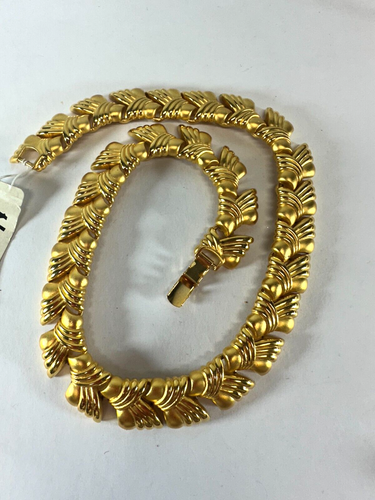 Vintage Necklace Napier Wide Chunky Brushed Goldtone 80s 90s Collar 16in