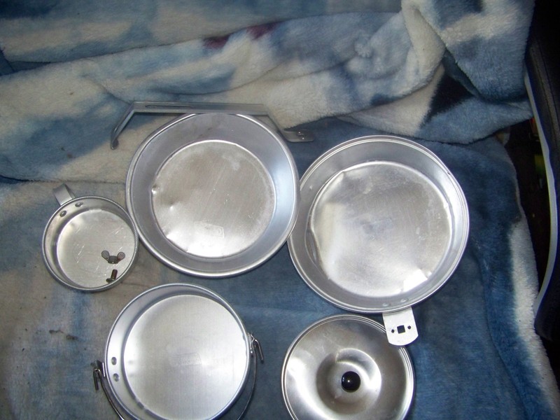Coleman camp kit silver