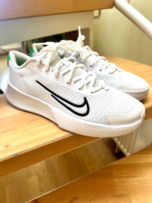 Nike Court Vapor Lite 2 HC, 41