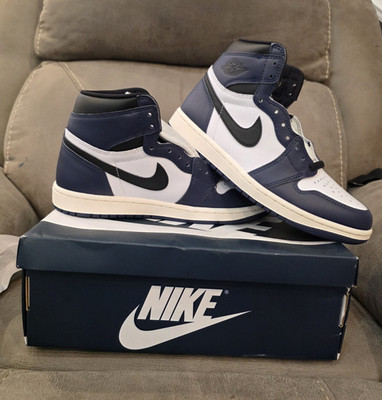 Jordan Air Jordan 1 Retro High OG Midnight Navy Leather High Top DZ5485-401