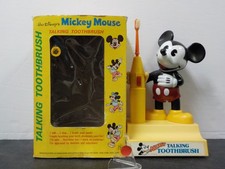 G1008 Disney Mickey Mouse Talking Toothbrush Battery Operated w Box