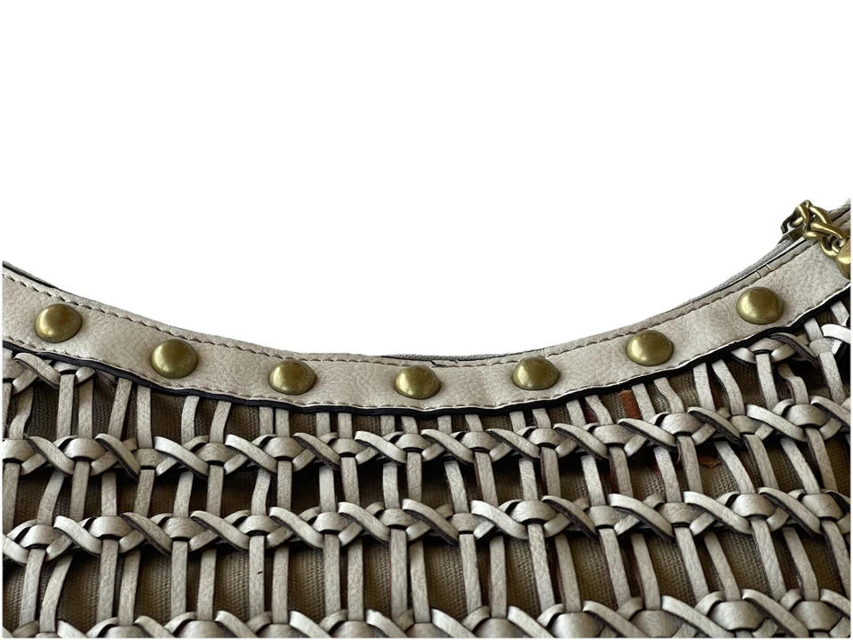 Kathy Van Zeeland 奶油波西米亚编织 Lg 托特包带金色装饰 — 第 4/4 张图片