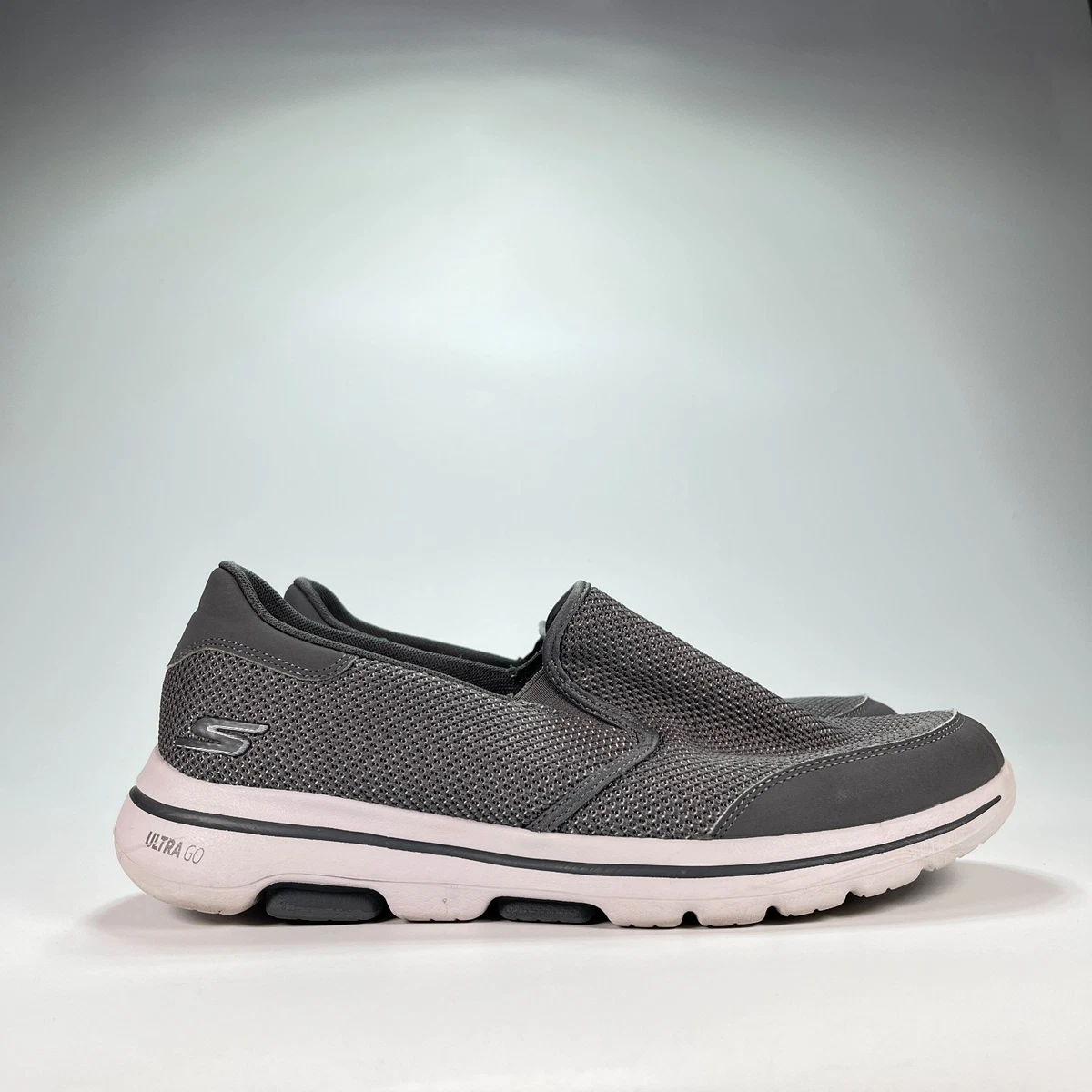 Skechers Gowalk 5 Sneakers for Men for Sale - Shop Men display picture 3
