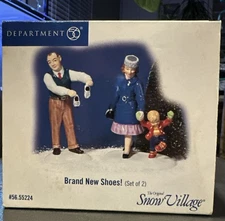 DEPT 56 BRAND NEW SHOES 55224 SNOW VILLAGE CHRISTMAS Accessory In Box
