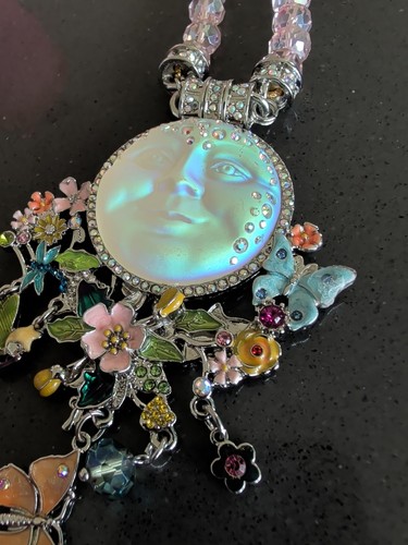 Kirks Folly Couture Illusion Fairy Seaview Moon Fantasia Ornament Necklace Q70 - Afbeelding 3 van 11