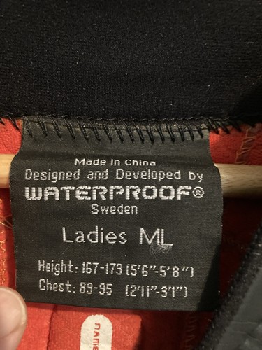 Waterproof W1 womens Medium/Large wetsuit 5mm Front Zip Zippered Wrist & Ankles - Picture 2 of 20