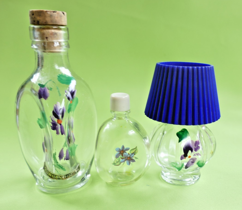 Over 30 glass/pottery vintage perfume bottles- English flower scents- Novelties - Picture 8 of 17