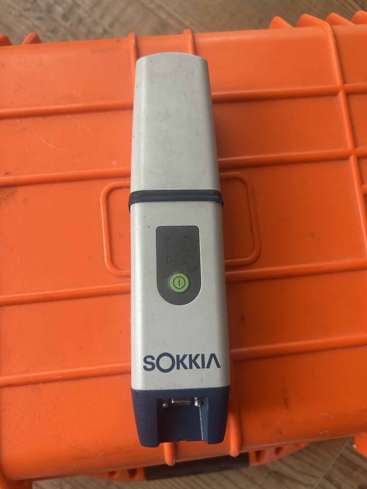SOKKIA GCX3 GNSS Receiver R-C-T85-120650 Surveying Equipment