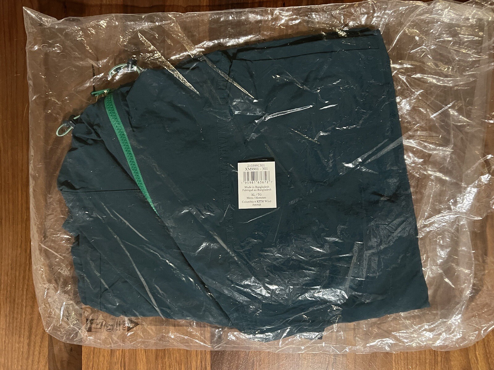 Kith for Columbia Wind Anorak in Waterfall (Green) Size XL Spring 2024 image 9