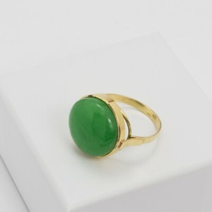 anelli di giada verde