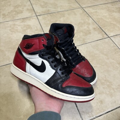 Nike Air Jordan 1 Retro High OG BG GS Sz 7Y Black Red Bred Nike Air Jordan 1 Retro High OG BG GS Sz 7Y Black Red Bred