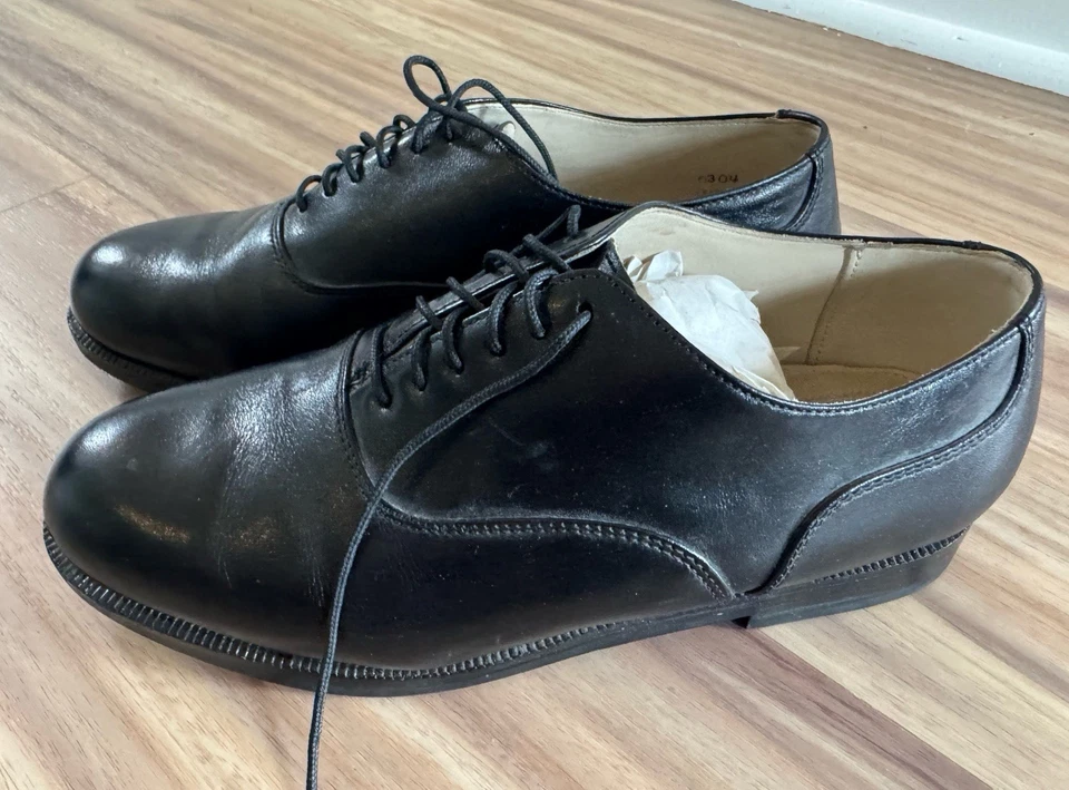 Zapato de vestir con corbata de niño de cuero negro 7W Foto 2 de 4