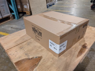 Tripp Lite Smart Online 1500 RTXL2U - SU1500RTXLCD2U