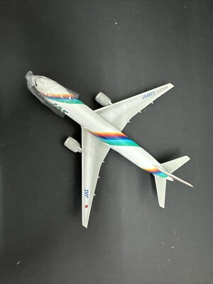 Dragon Wings JAS Japan Air System Boeing 777-200 1:400 A.278
