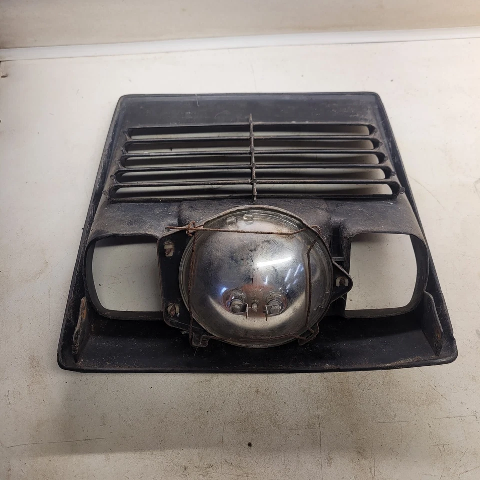 Vintage John Deere 400 500 600 Snowmobile Vent Hood Grill Headlight Mount - Image 3 of 4